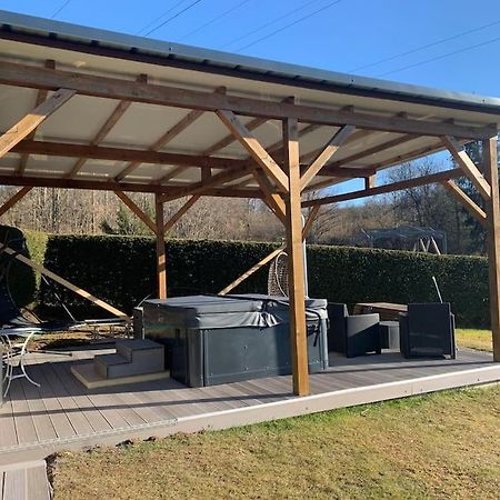 Chalet 2 Personnes Avec Jacuzzi Et Piscine Saisonniere Partagee Corcieux المظهر الخارجي الصورة