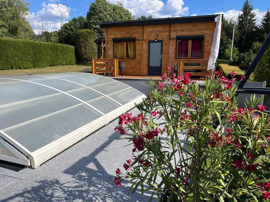 Chalet 2 Personnes Avec Jacuzzi Et Piscine Saisonniere Partagee Corcieux المظهر الخارجي الصورة