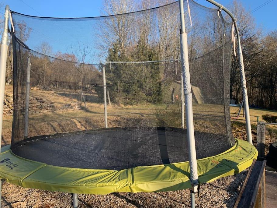 Chalet 2 Personnes Avec Jacuzzi Et Piscine Saisonniere Partagee Corcieux المظهر الخارجي الصورة
